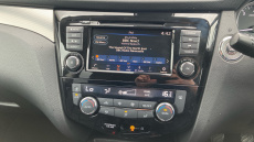 Nissan Qashqai 1.3 DiG-T N-Motion 5dr Petrol Hatchback